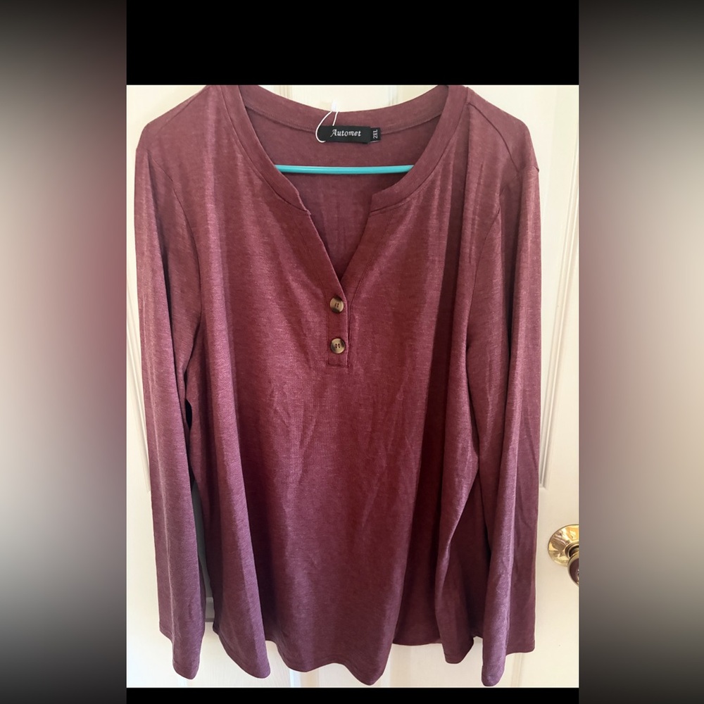 Women's Burgundy Long Sleeve Top